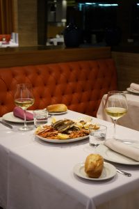 ¡Celebra San Valentín en Círculo Marisquería!